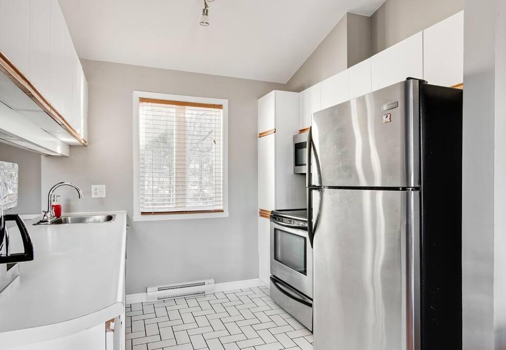 Le Cozy-Condo A Louer A Stoneham Extérieur photo
