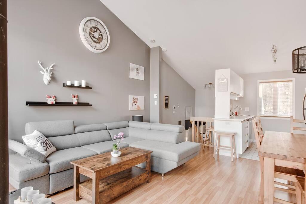 Le Cozy-Condo A Louer A Stoneham Extérieur photo